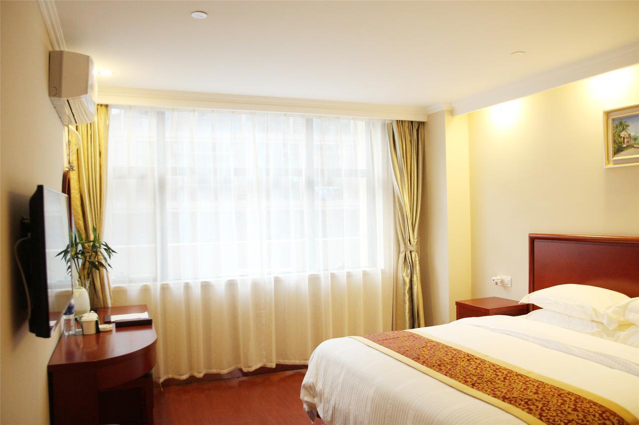 Greentree Inn Anhui Wuhu Zhongshan Road Pedestrian Street Express Hotel Kültér fotó