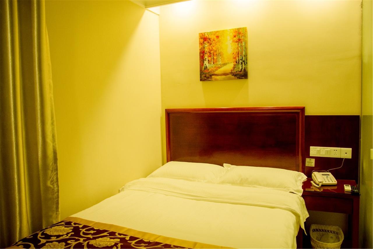 Greentree Inn Anhui Wuhu Zhongshan Road Pedestrian Street Express Hotel Kültér fotó